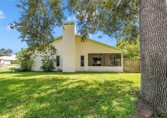 Photo 3 of Single family home for sale at 7178 121st Terrace, Largo, FL 33773 | MLS# TB8553667 | Listing updated on 2026-10-06