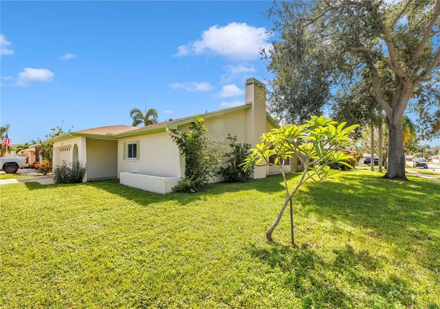Photo 3 of Single family home for sale at 7178 121st Terrace, Largo, FL 33773 | MLS# TB8553667 | Listing updated on 2026-10-06