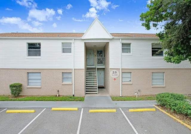 Photo 1 of Condo for sale at 7210 N Manhattan Ave #2523, Tampa, FL 33614 | MLS# TB8553669 | Listing updated on 2026-10-10