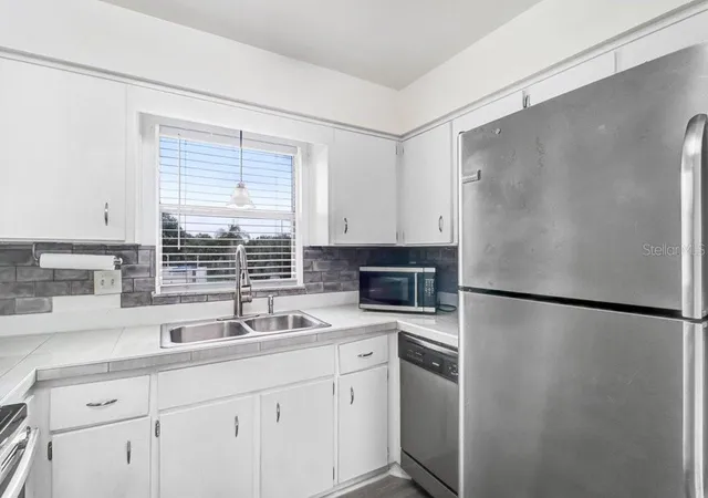 Photo 3 of Condo for sale at 7210 N Manhattan Ave #2523, Tampa, FL 33614 | MLS# TB8553669 | Listing updated on 2026-10-10