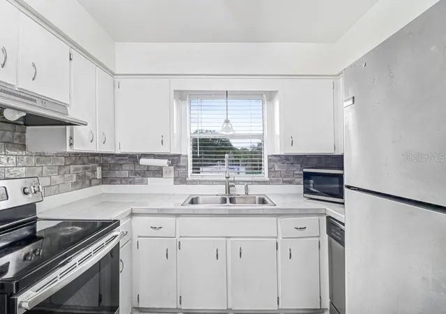 Photo 4 of Condo for sale at 7210 N Manhattan Ave #2523, Tampa, FL 33614 | MLS# TB8553669 | Listing updated on 2026-10-10
