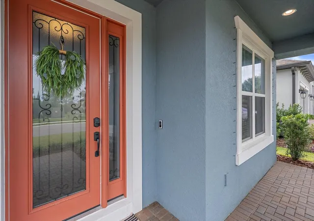 Photo 3 of Single family home for sale at 1033 Whimbrel Run, Bradenton, FL 34212 | MLS# A4707992 | Listing updated on 2026-10-05