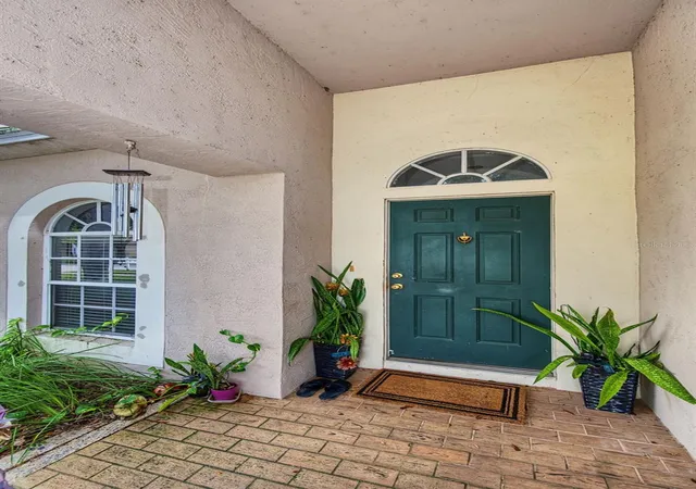 Photo 4 of Single family home for sale at 10330 Goldenbrook Way, Tampa, FL 33647 | MLS# TB8553670 | Listing updated on 2026-10-08