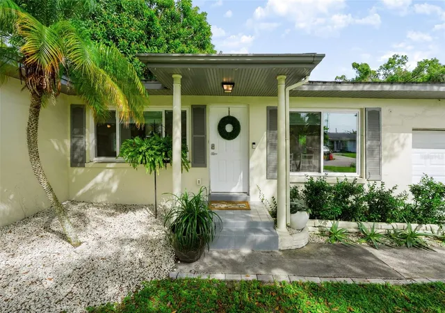 Photo 1 of Single family home for sale at 615 Brookside Dr, Clearwater, FL 33764 | MLS# TB8553672 | Listing updated on 2026-10-22