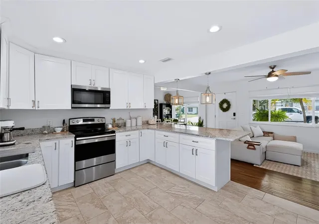 Photo 3 of Single family home for sale at 615 Brookside Dr, Clearwater, FL 33764 | MLS# TB8553672 | Listing updated on 2026-10-22