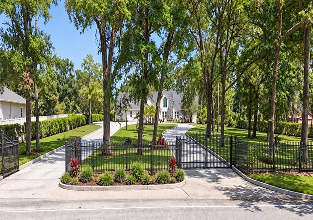 Photo 1 of Mansion for sale at 3114 Little Rd, Valrico, FL 33596 | MLS# TB8553677 | Listing updated on 2026-10-02