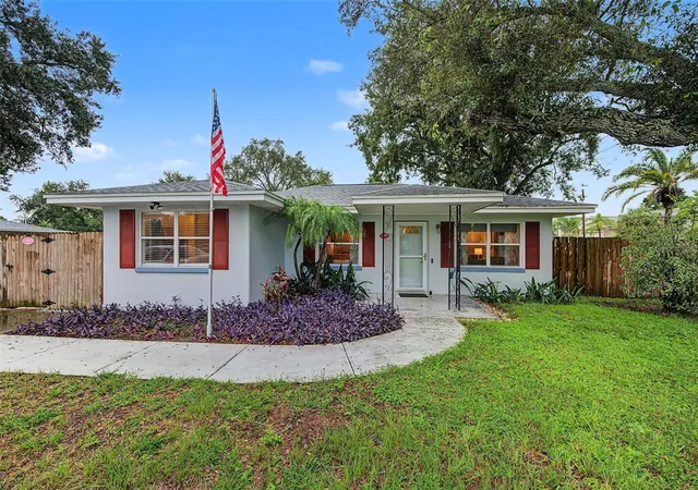 Photo 1 of Single family home for sale at 1402 Nebraska Ave, Palm Harbor, FL 34683 | MLS# TB8553679 | Listing updated on 2026-10-11
