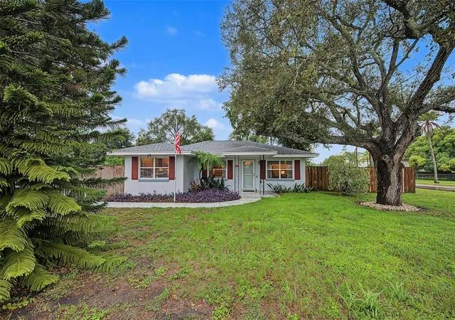 Photo 2 of Single family home for sale at 1402 Nebraska Ave, Palm Harbor, FL 34683 | MLS# TB8553679 | Listing updated on 2026-10-11