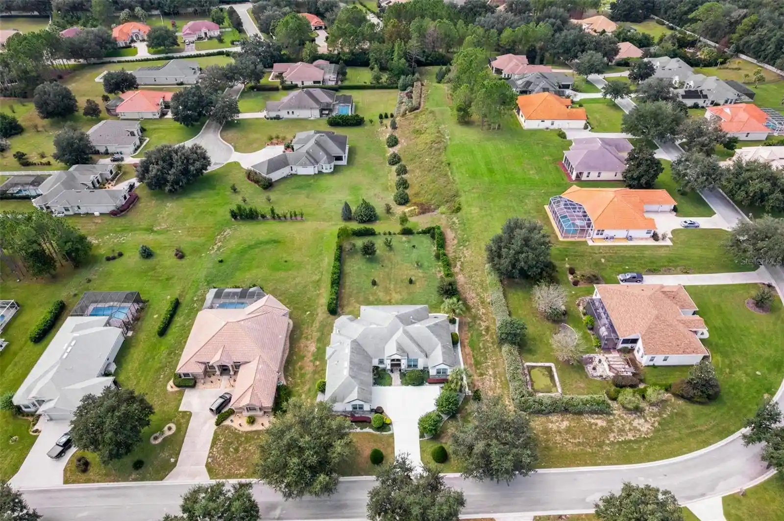 Photo 2 of Single family home for sale at 224 S Paladinn Cir, Inverness, FL 34453 | MLS# W7889965 | Listing updated on 2026-10-15
