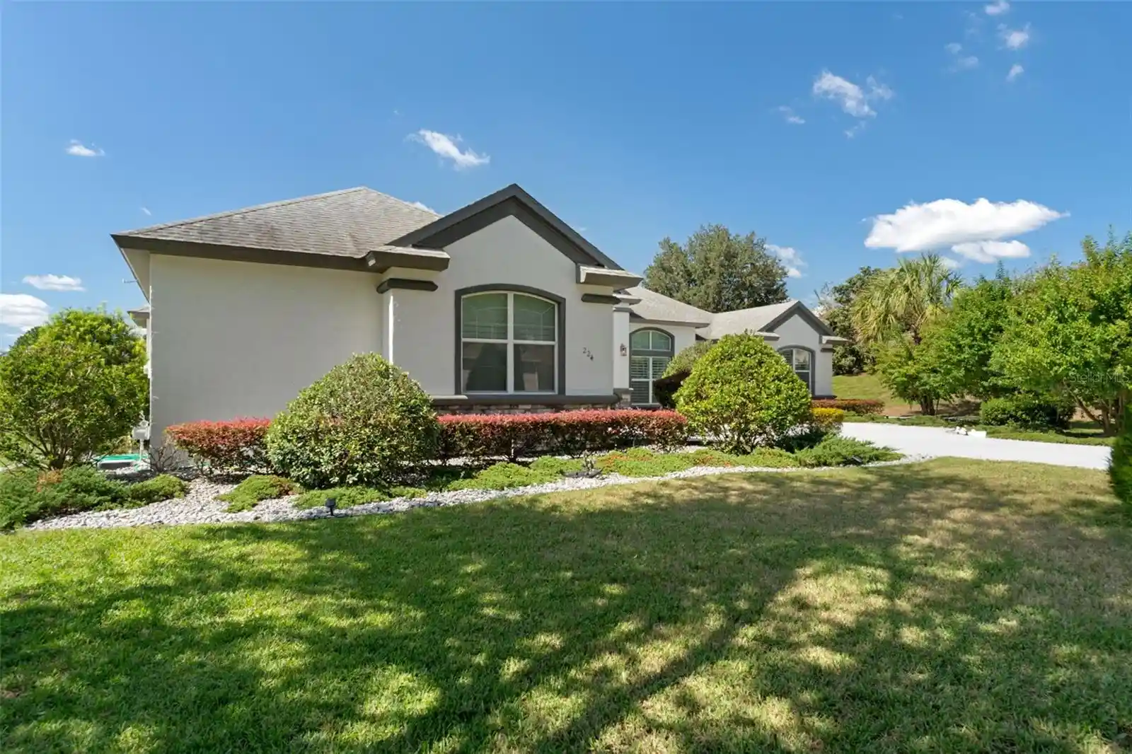 Photo 3 of Single family home for sale at 224 S Paladinn Cir, Inverness, FL 34453 | MLS# W7889965 | Listing updated on 2026-10-15