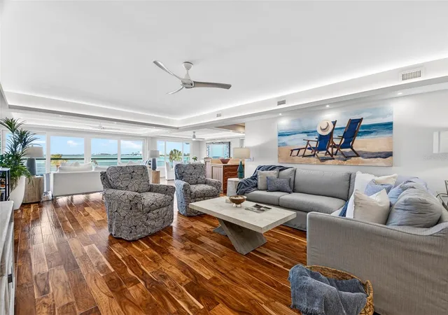 Photo 3 of Condo for sale at 4708 Ocean Blvd #E4, Sarasota, FL 34242 | MLS# A4707998 | Listing updated on 2026-10-22