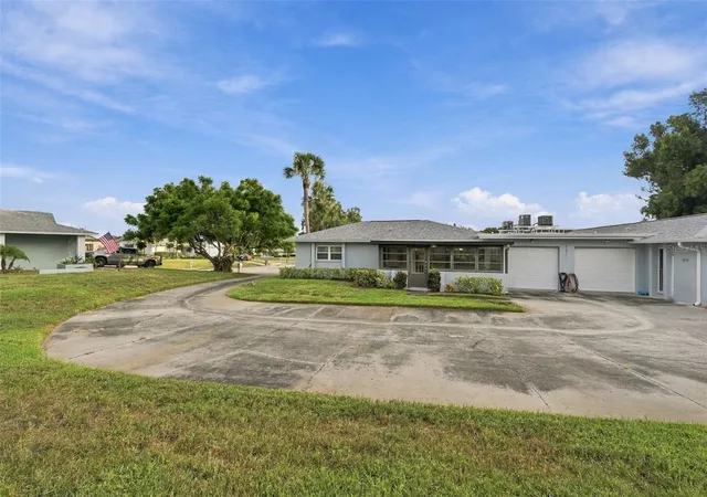 Photo 2 of Single family home for sale at 1619 Whithorn Pl #B, Palm Harbor, FL 34684 | MLS# TB8553687 | Listing updated on 2026-10-01