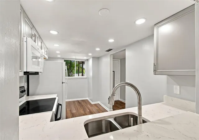 Photo 4 of Condo for sale at 6340 Newtown Cir #40A4, Tampa, FL 33615 | MLS# TB8553699 | Listing updated on 2026-10-03