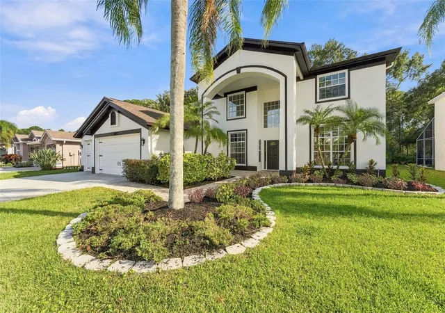 Photo 3 of Single family home for sale at 10102 Vista Pointe Dr, Tampa, FL 33635 | MLS# TB8553704 | Listing updated on 2026-10-07