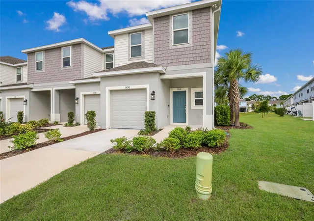Photo 1 of Townhouse for sale at 15150 Ginetti St, Nokomis, FL 34275 | MLS# A4708001 | Listing updated on 2026-10-10
