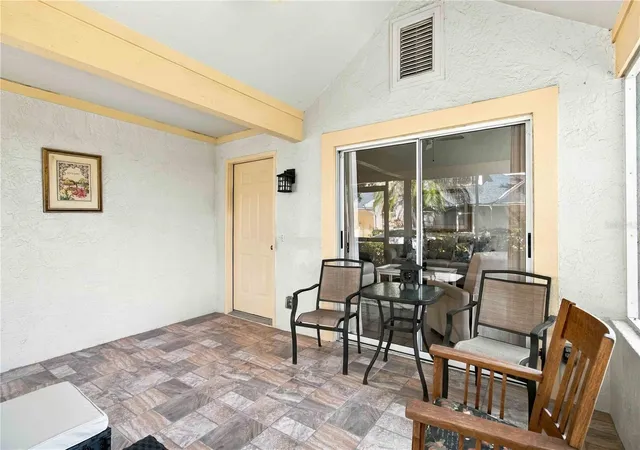 Photo 3 of House for sale at 4536 Whirlaway Dr, Sarasota, FL 34233 | MLS# A4708003 | Listing updated on 2026-10-06