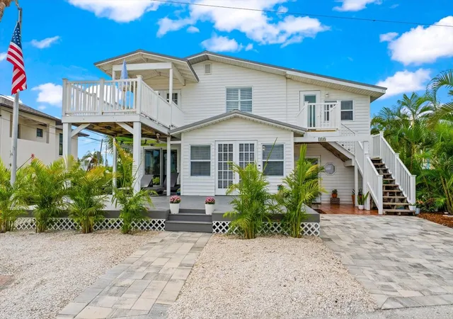 Photo 1 of House for sale at 115 99th Avenue, Treasure Island, FL 33706 | MLS# TB8553708 | Listing updated on 2026-10-05