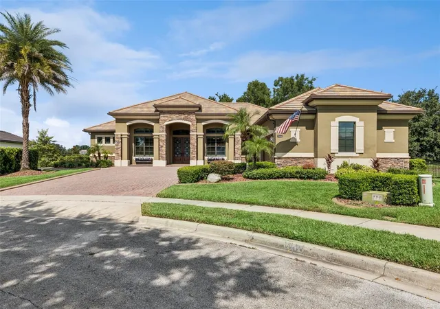 Single family home for sale at 25444 Hawks Run Ln, SORRENTO, FL 32776 | MLS# O6446242