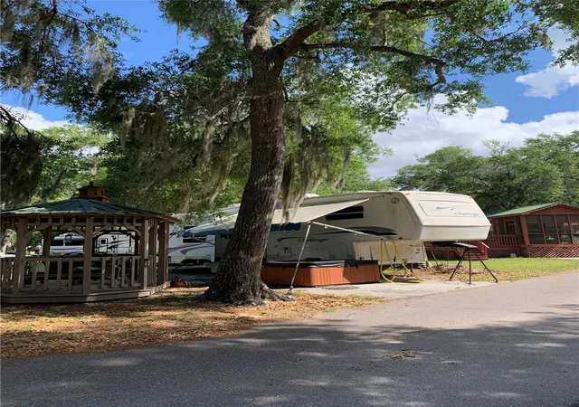 Photo 3 of Land for sale at 25145 140th Loop NE #26, Fort Mc Coy, FL 32134 | MLS# OM733189 | Listing updated on 2026-10-01