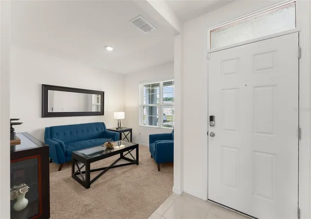 Photo 3 of Single family home for sale at 5449 Palomino Pl, Apopka, FL 32712 | MLS# O6446243 | Listing updated on 2026-10-03