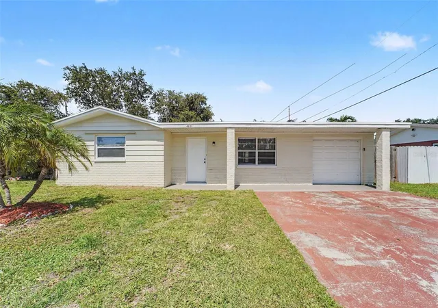 Photo 1 of Single family home for sale at 4631 Eastwood Ln, Holiday, FL 34690 | MLS# O6446246 | Listing updated on 2026-10-05