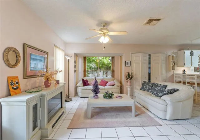 Photo 2 of Single family home for sale at 1208 Citrus Oaks Ave, Gotha, FL 34734 | MLS# S5158600 | Listing updated on 2026-10-02
