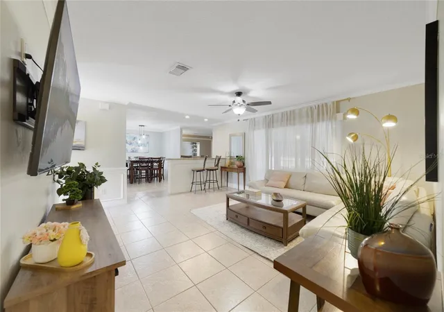 Photo 4 of Single family home for sale at 12631 Indiana Woods Ln, Orlando, FL 32824 | MLS# O6446247 | Listing updated on 2026-10-01
