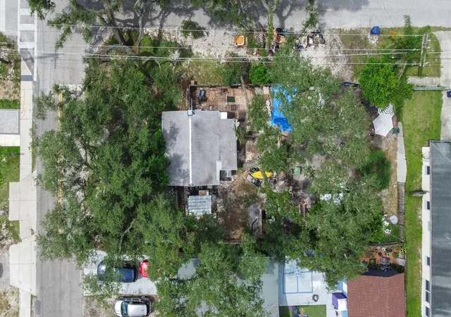 Photo 1 of Single family home for sale at 1802 E Annie St, Tampa, FL 33612 | MLS# TB8553713 | Listing updated on 2026-10-02