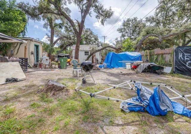 Photo 4 of Single family home for sale at 1802 E Annie St, Tampa, FL 33612 | MLS# TB8553713 | Listing updated on 2026-10-02