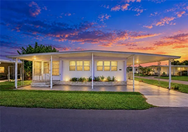 Manufactured home for sale at 4710 Windy Ln, ZEPHYRHILLS, FL 33541 | MLS# TB8553714