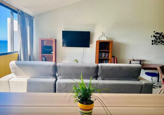 Photo 4 of Condo for sale at 2306 Calle Laurel #8 #F, San Juan, PR 00913 | MLS# PR9124602 | Listing updated on 2026-10-01