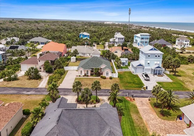 Photo 2 of Single family home for sale at 7 Beachside Dr, Palm Coast, FL 32137 | MLS# FC321813 | Listing updated on 2026-10-02