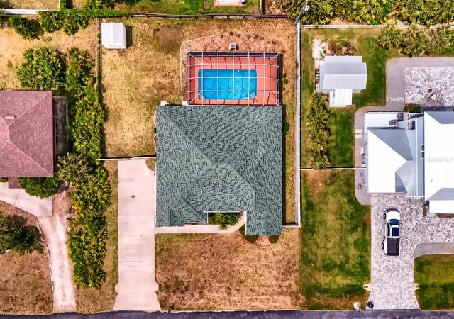 Photo 3 of Single family home for sale at 7 Beachside Dr, Palm Coast, FL 32137 | MLS# FC321813 | Listing updated on 2026-10-02