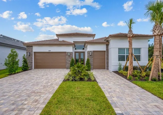 Photo 2 of Single family home for sale at 3869 Cabernet Ter, Wesley Chapel, FL 33543 | MLS# TB8553726 | Listing updated on 2026-10-05