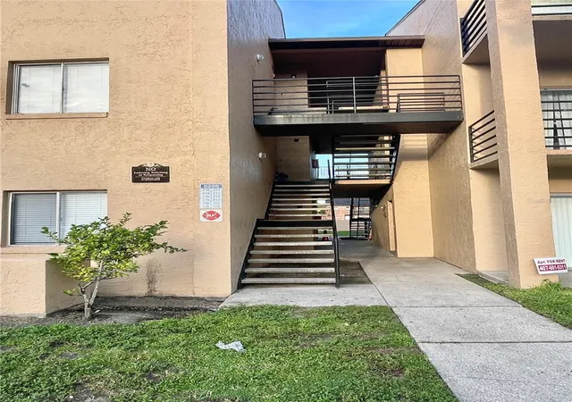 Photo 1 of Townhouse for sale at 5226 Via Hacienda Cir #A214, Orlando, FL 32839 | MLS# O6446264 | Listing updated on 2026-10-02
