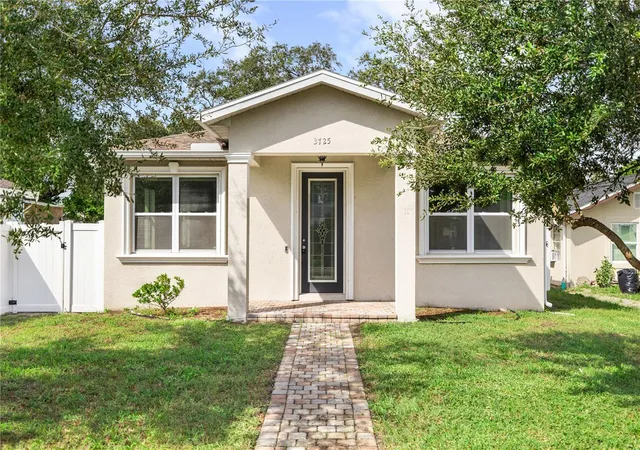 Photo 2 of Single family home for sale at 3725 57th Avenue N, Saint Petersburg, FL 33714 | MLS# L4965471 | Listing updated on 2026-10-18