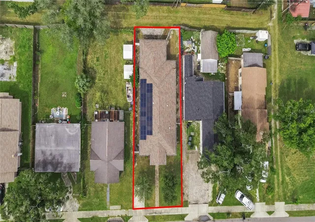 Photo 3 of Single family home for sale at 3725 57th Avenue N, Saint Petersburg, FL 33714 | MLS# L4965471 | Listing updated on 2026-10-18