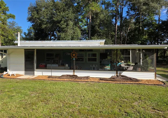Single family home for sale at 16417 NE 141st Terrace, FORT MC COY, FL 32134 | MLS# GC543893