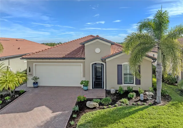 Photo 1 of Single family home for sale at 10422 Medjool Dr, Venice, FL 34293 | MLS# N6146010 | Listing updated on 2026-10-22