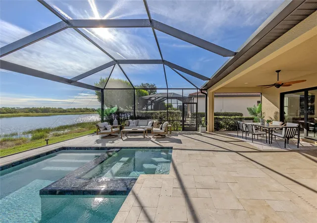 Photo 3 of Single family home for sale at 10422 Medjool Dr, Venice, FL 34293 | MLS# N6146010 | Listing updated on 2026-10-22