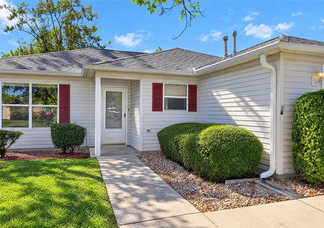 Photo 3 of Single family home for sale at 17900 SE 92nd Amory Ave, The Villages, FL 32162 | MLS# G5118471 | Listing updated on 2026-10-22