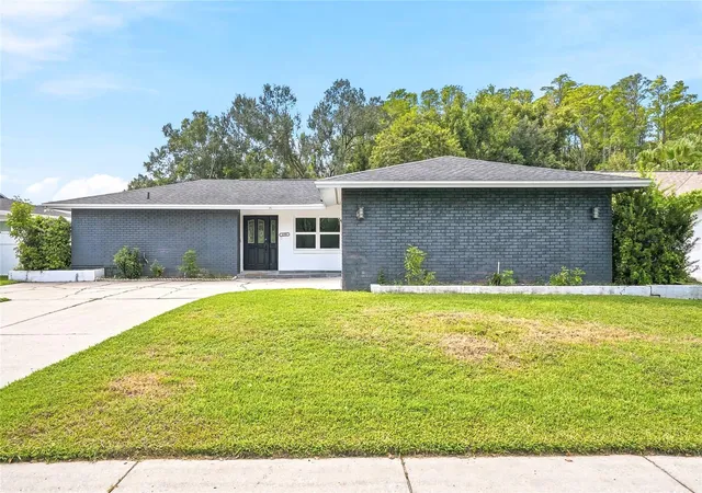 Single family home for sale at 4206 Windtree Dr, TAMPA, FL 33624 | MLS# TB8553753