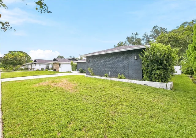 Photo 1 of Single family home for sale at 4206 Windtree Dr, Tampa, FL 33624 | MLS# TB8553753 | Listing updated on 2026-10-02