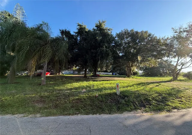 Photo 3 of Land for sale at Anderson Dr, Tavares, FL 32778 | MLS# G5118474 | Listing updated on 2026-10-08