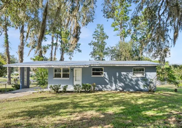 Photo 1 of Single family home for sale at 3510 Se 18th Avenue, Gainesville, FL 32641 | MLS# GC543894 | Listing updated on 2026-10-02