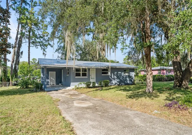 Photo 3 of Single family home for sale at 3510 Se 18th Avenue, Gainesville, FL 32641 | MLS# GC543894 | Listing updated on 2026-10-02