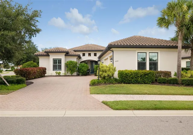 Photo 2 of Single family home for sale at 16229 Castle Park Ter, Lakewood Ranch, FL 34202 | MLS# A4708018 | Listing updated on 2026-10-03
