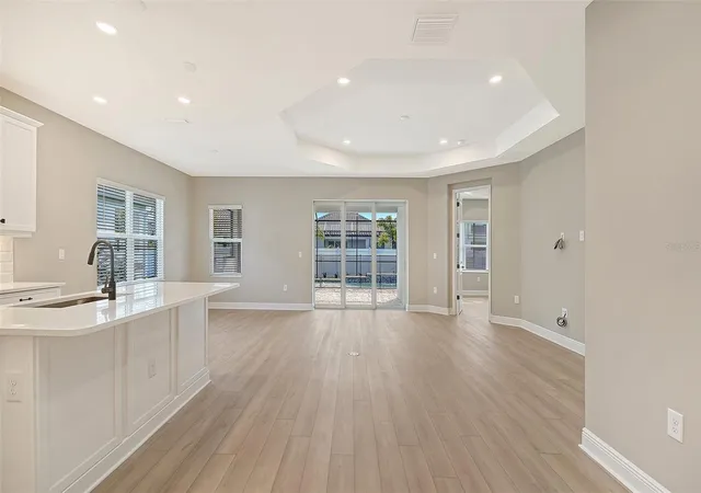 Photo 2 of Single family home for sale at 8201 Scarletbush Dr, Sarasota, FL 34240 | MLS# A4708020 | Listing updated on 2026-10-01