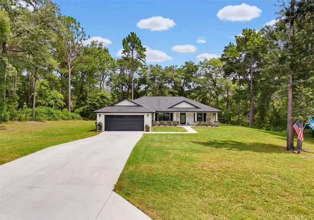 Photo 2 of Single family home for sale at 10151 N Athenia Dr, Citrus Springs, FL 34434 | MLS# OM733202 | Listing updated on 2026-10-04