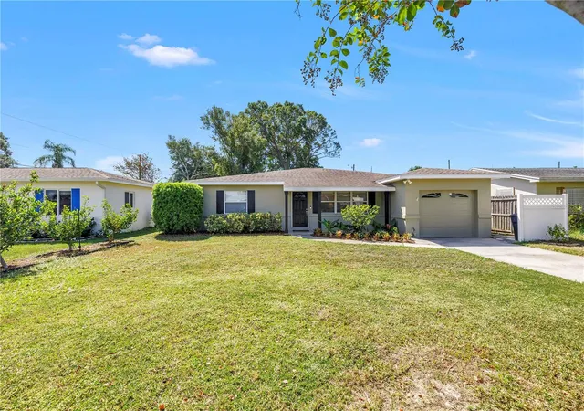 Photo 3 of Single family home for sale at 4310 16th Avenue N, Saint Petersburg, FL 33713 | MLS# TB8553780 | Listing updated on 2026-10-21